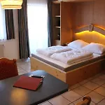 Apartamento Amadelodge *
