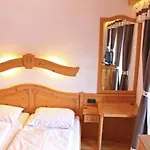 Amadelodge 公寓 *