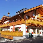 Amadelodge
