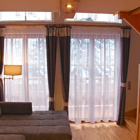 Amadelodge Apartment