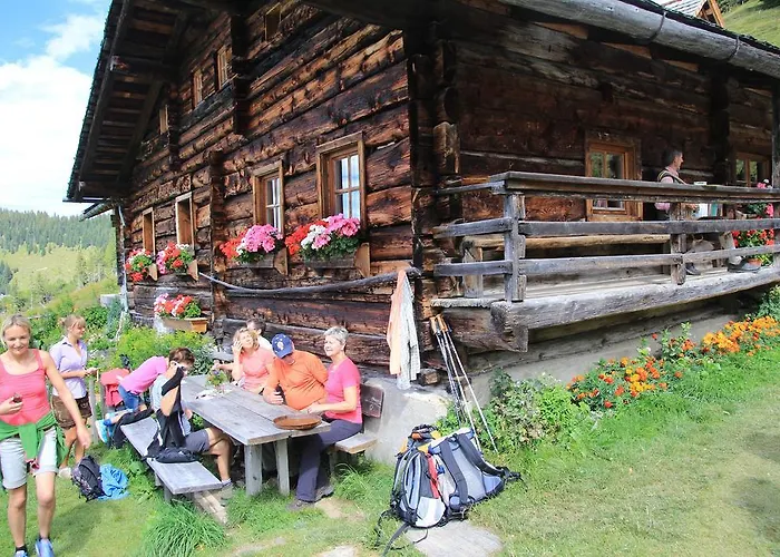 Amadelodge アパート ヴァークライン