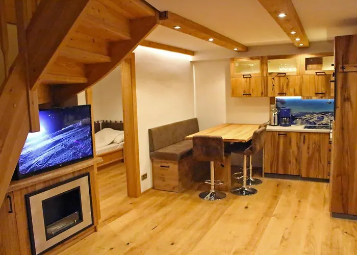 Amadelodge